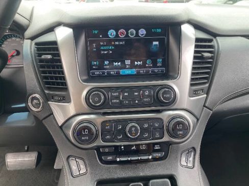 Used 2016 Chevrolet Tahoe LT w/ Luxury Package RWD image 12