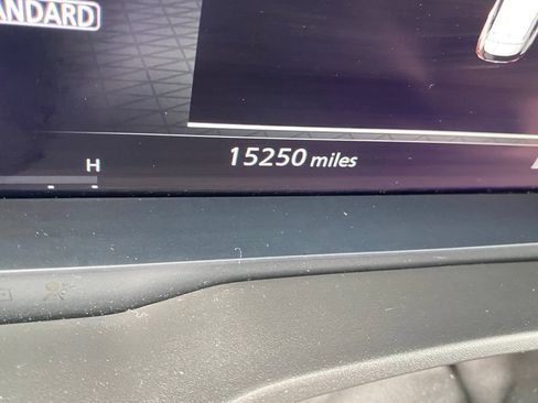 Used 2024 Nissan Rogue Platinum FWD image 5