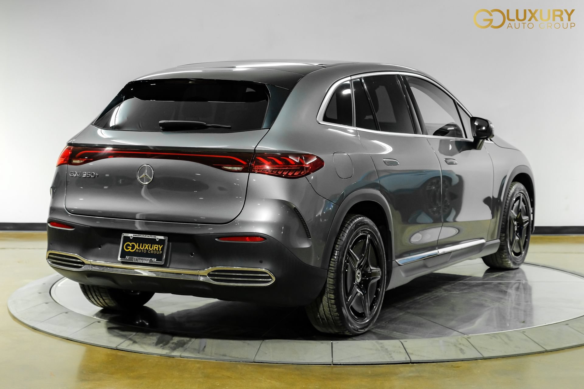 Used 2023 Mercedes-Benz EQE 350+ SUV w/ AMG Line Exterior Package image 10