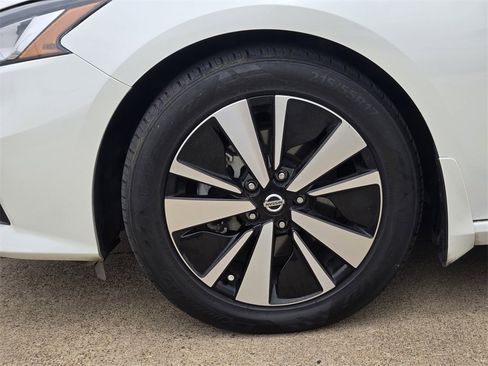 Used 2021 Nissan Altima 2.5 SL image 11