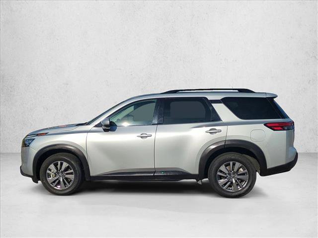 Used 2024 Nissan Pathfinder SV AWD/4WD image 9