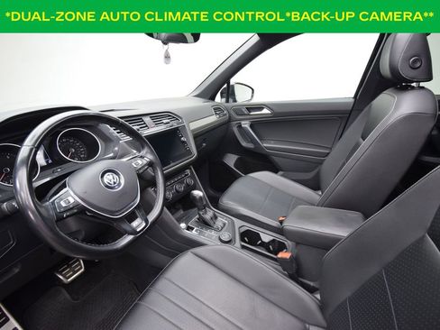 Used 2021 Volkswagen Tiguan SE R-Line image 10