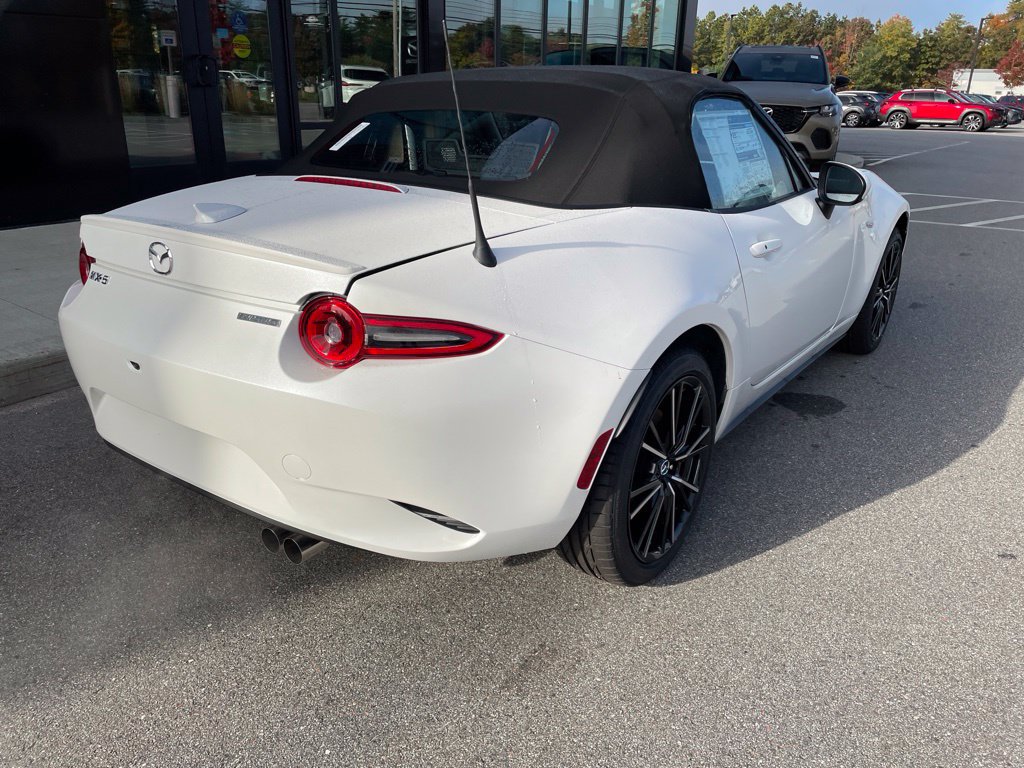 New 2026 MAZDA MX-5 Miata Grand Touring RWD image 6