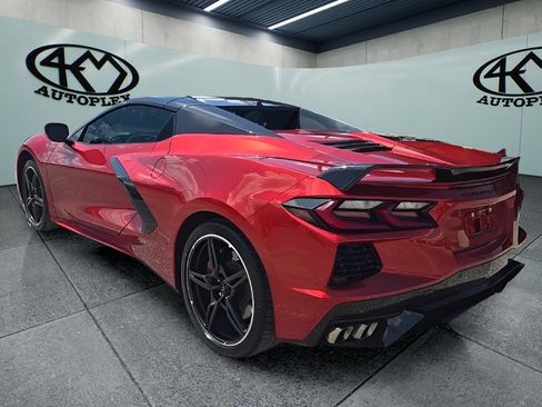 Used 2021 Chevrolet Corvette Stingray Premium Conv w/ Z51 Performance Package RWD image 7