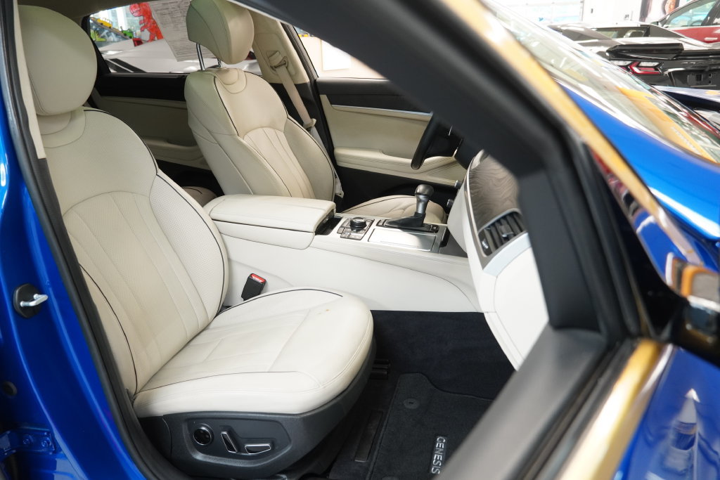 Used 2018 Genesis G80 5.0 Ultimate AWD/4WD image 33