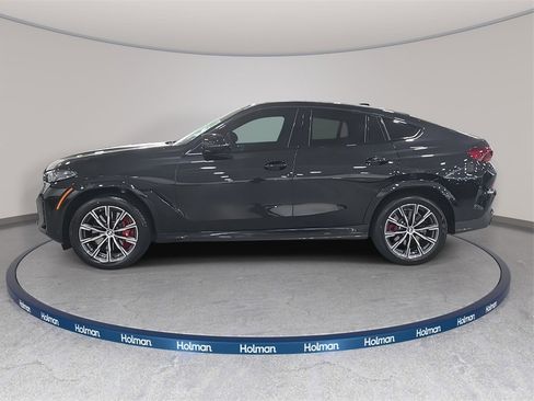 Certified 2025 BMW X6 M60i w/ Dynamic Handling Package image 8