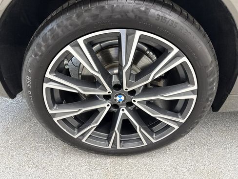 Used 2021 BMW X7 xDrive40i w/ Premium Package AWD/4WD image 20