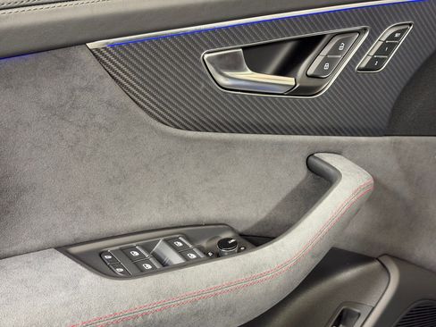 New 2026 Audi RS Q8 performance image 14