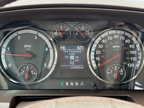 Used 2011 RAM 2500 Laramie w/ Cold Weather Group AWD/4WD image 18