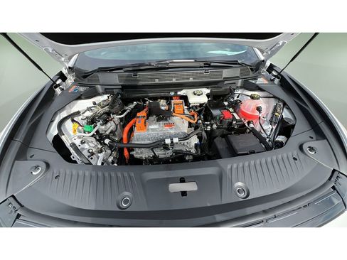 Certified 2024 Chevrolet Equinox EV RS AWD/4WD image 32