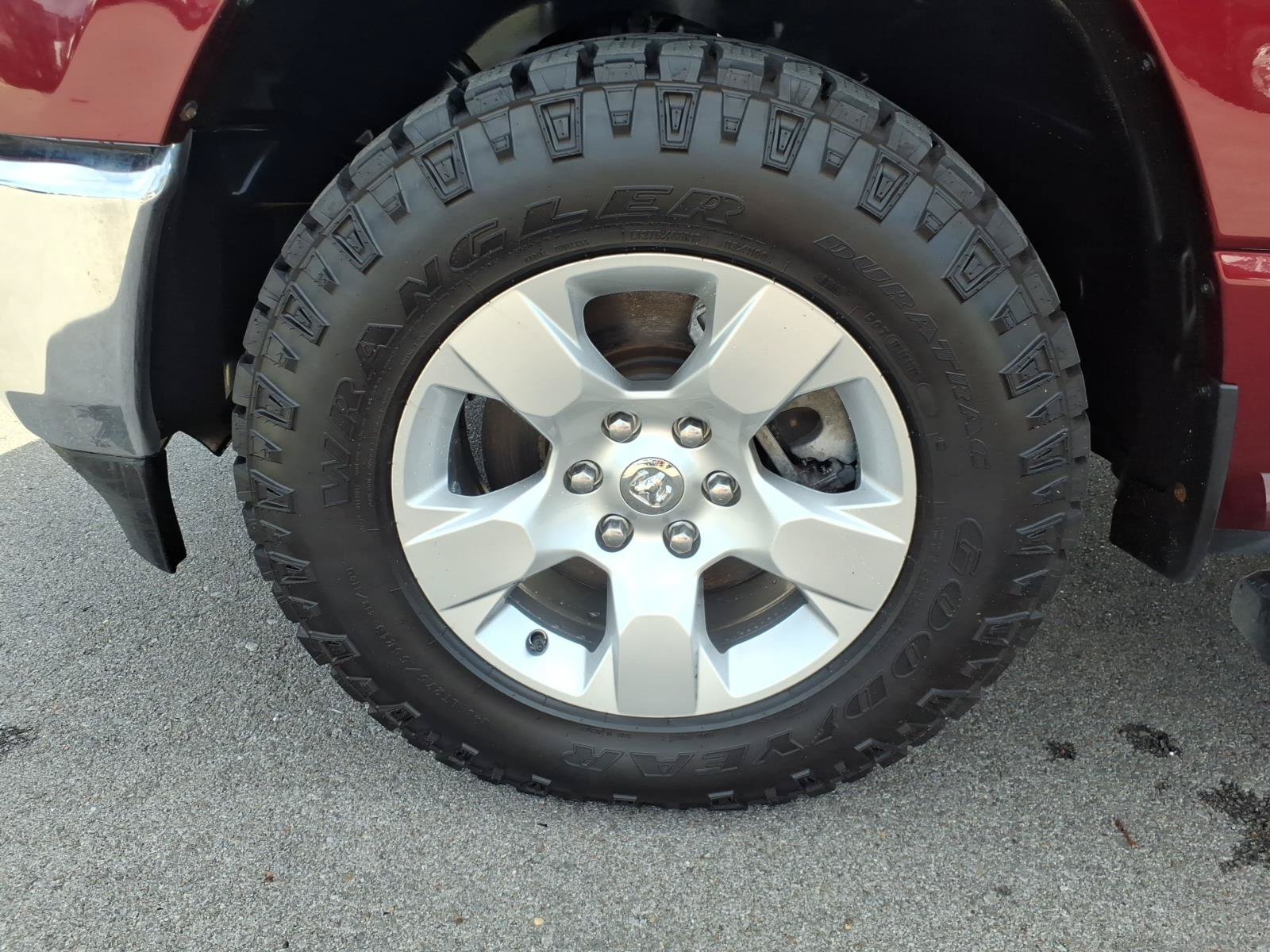 Used 2024 RAM 1500 Big Horn AWD/4WD image 9