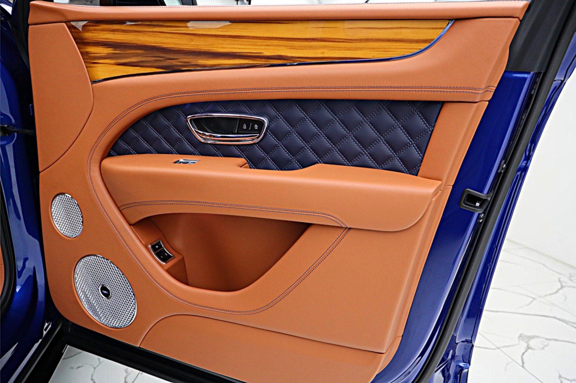 Certified 2022 Bentley Bentayga AWD/4WD image 45