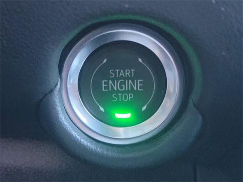 New 2025 Chevrolet Suburban Premier image 12