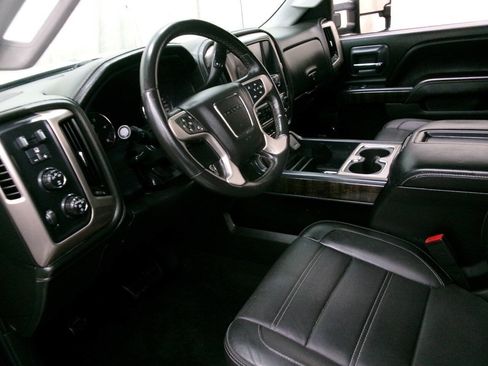 Used 2015 GMC Sierra 3500 Denali w/ Duramax Plus Package AWD/4WD image 21