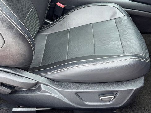 Used 2018 Ford Mustang Premium image 45