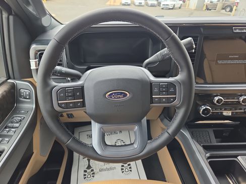 New 2026 Ford F250 Lariat w/ Chrome Package image 16