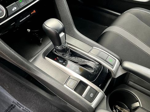 Used 2021 Honda Civic Sport image 14