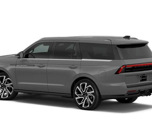 New 2026 Lincoln Navigator Black Label AWD/4WD image 25