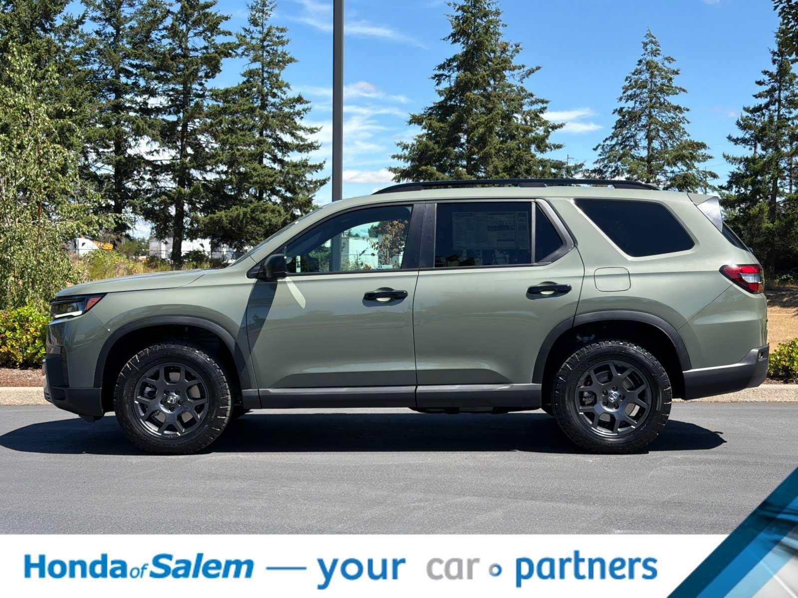 New 2026 Honda Pilot TrailSport image 5