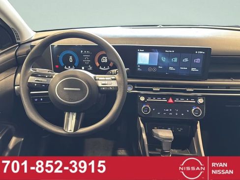 Used 2025 Hyundai Tucson SEL image 25