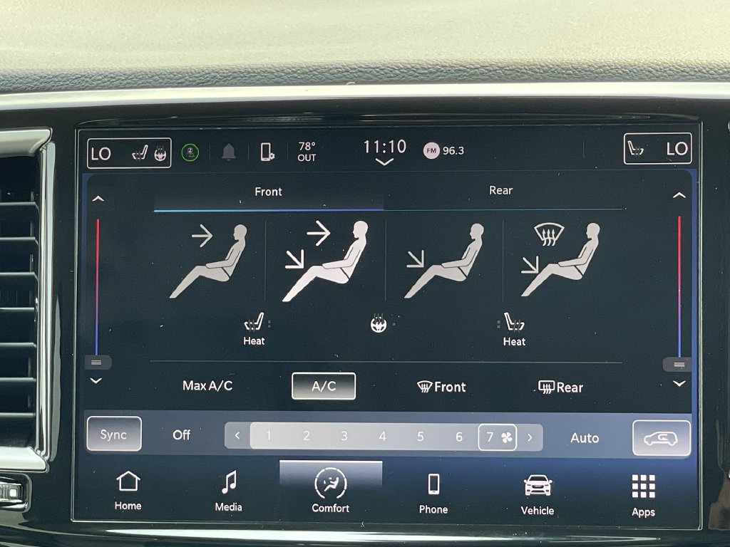 Used 2023 Chrysler Pacifica Touring-L FWD image 36