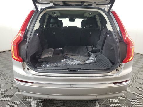 Certified 2024 Volvo XC90 B6 Plus w/ Protection Package Premier AWD/4WD image 9