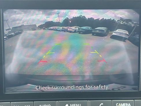 Used 2023 Nissan Rogue S FWD image 29