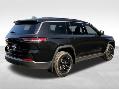 New 2026 Jeep Grand Cherokee L 4WD image 7