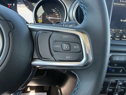 Used 2023 Jeep Wrangler Unlimited Rubicon 4xe image 17