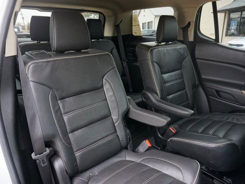 Used 2017 GMC Acadia Denali w/ Technology Package image 30