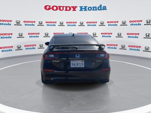 Used 2023 Honda Civic Sport image 7