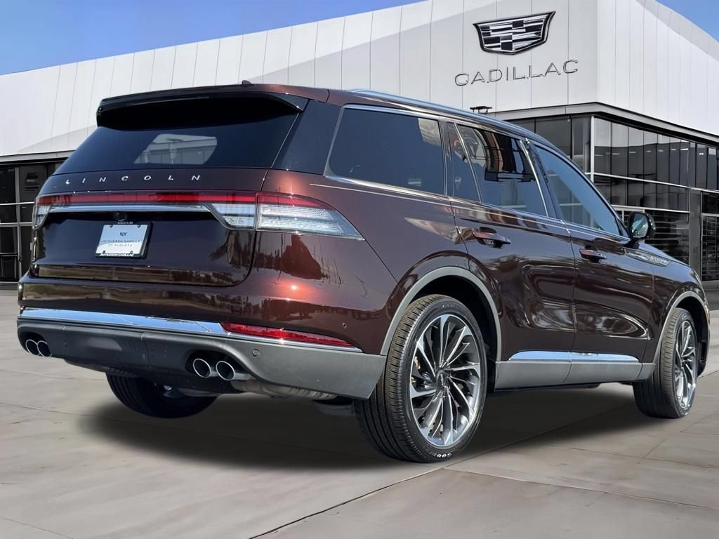 Used 2020 Lincoln Aviator Reserve w/ Equipment Group 202A AWD/4WD image 8