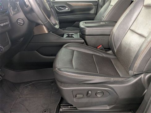 Certified 2023 Chevrolet Tahoe High Country w/ Premium Package 2 image 13