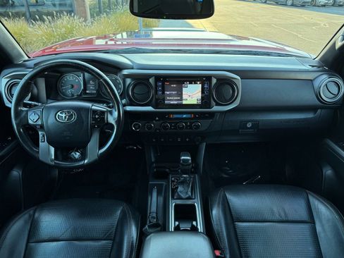Used 2017 Toyota Tacoma TRD Pro image 15