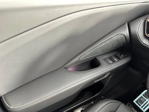 New 2026 Lexus TX 500h AWD image 33