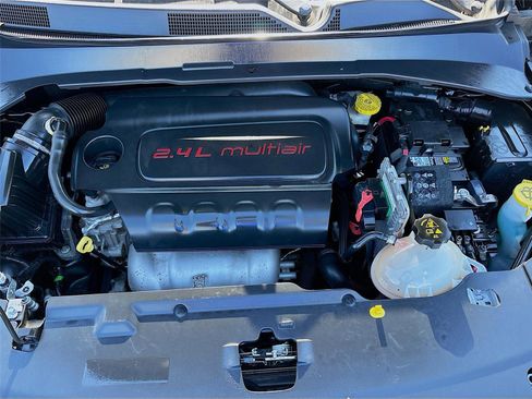 Used 2018 Jeep Compass Limited w/ Navigation Group image 29