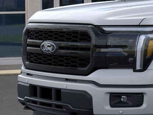 New 2026 Ford F150 Lariat w/ Equipment Group 501A Mid AWD/4WD image 40