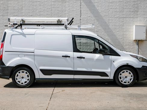 Used 2016 Ford Transit Connect XL FWD image 6