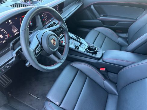 Certified 2026 Porsche 911 Targa 4 GTS AWD/4WD image 4