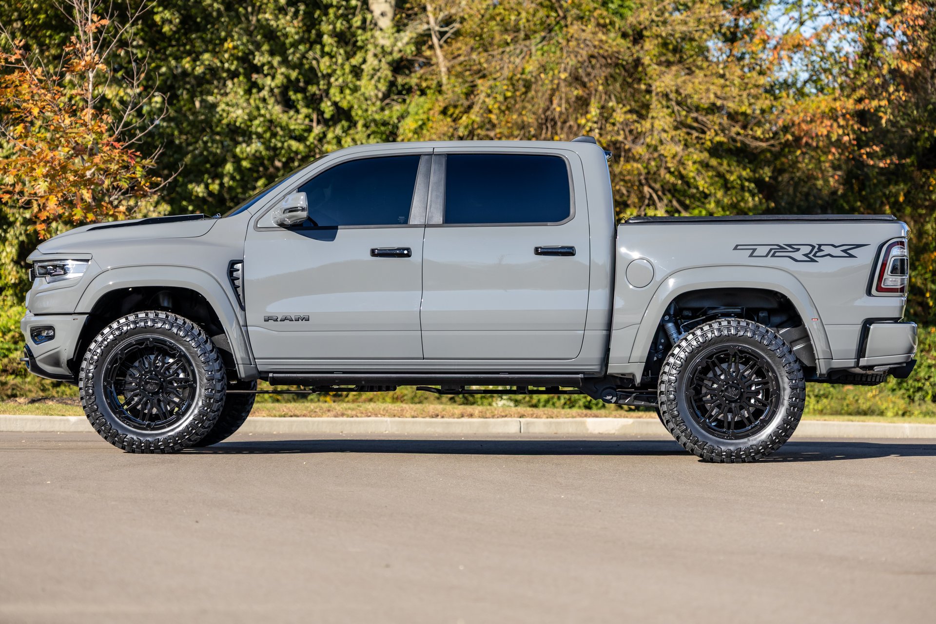 Used 2023 RAM 1500 TRX w/ TRX Level 2 Equipment Group AWD/4WD image 13
