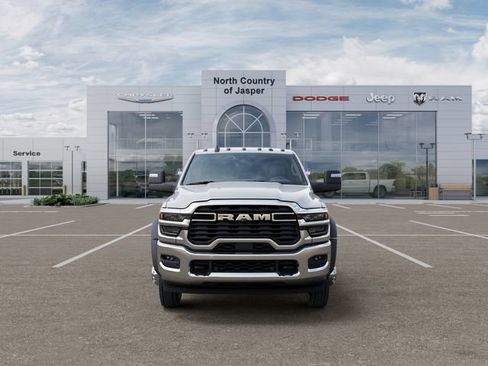 New 2026 RAM 4500 Tradesman AWD/4WD image 9