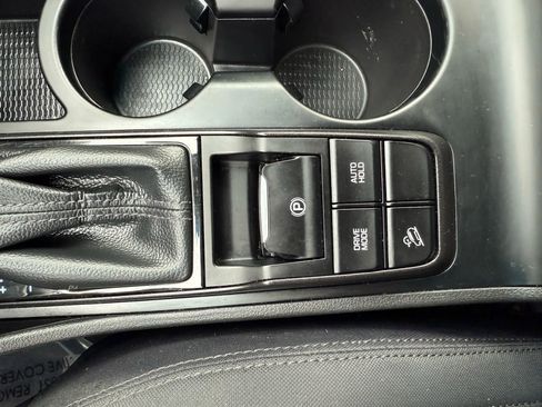 Used 2020 Hyundai Tucson Value image 32