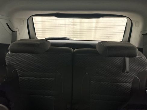 Used 2020 GMC Acadia SLE w/ Driver Convenience Package image 26