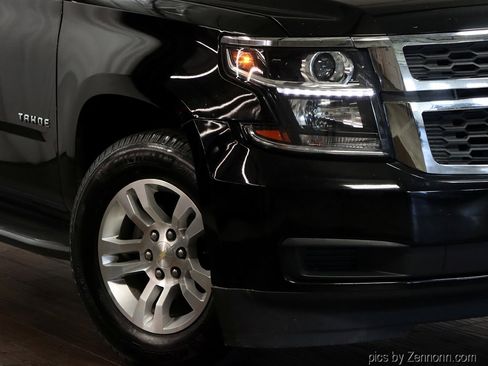 Used 2019 Chevrolet Tahoe LT image 3