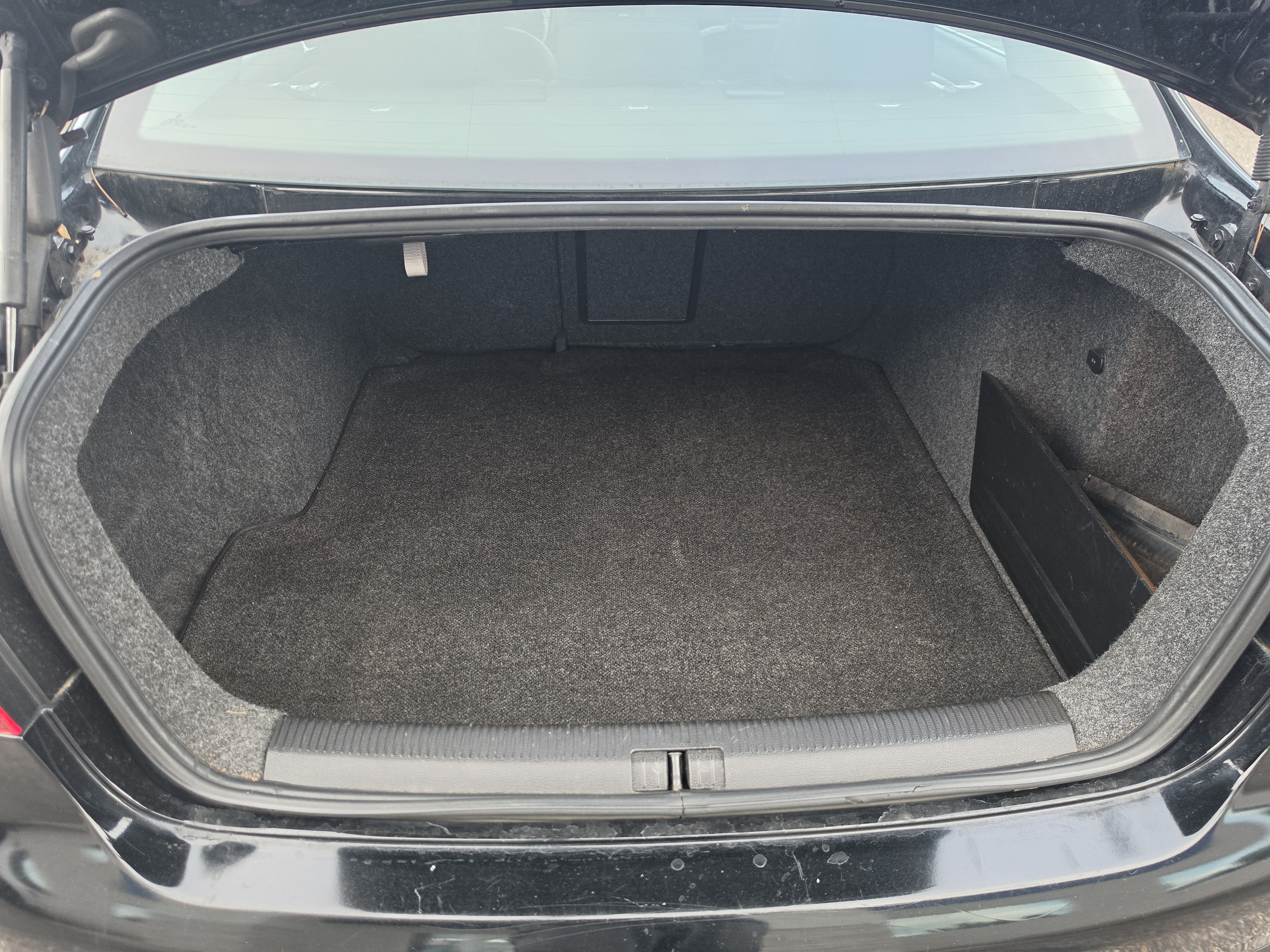 Used 2010 Volkswagen Jetta SE FWD image 19