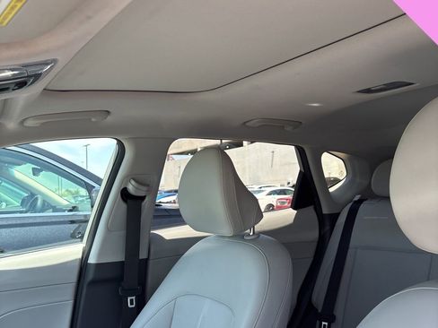 Certified 2024 Hyundai Kona Limited AWD/4WD image 17
