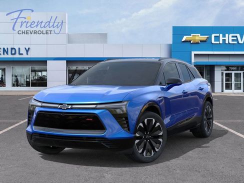 New 2026 Chevrolet Blazer EV RS AWD/4WD image 16