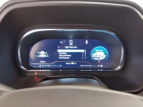 Used 2024 Chevrolet Tahoe LT w/ Luxury Package image 20