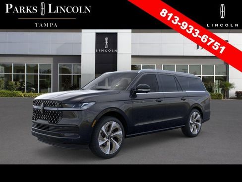 New 2026 Lincoln Navigator L Black Label AWD/4WD image 1
