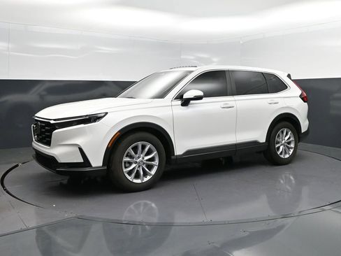 Used 2024 Honda CR-V EX image 3